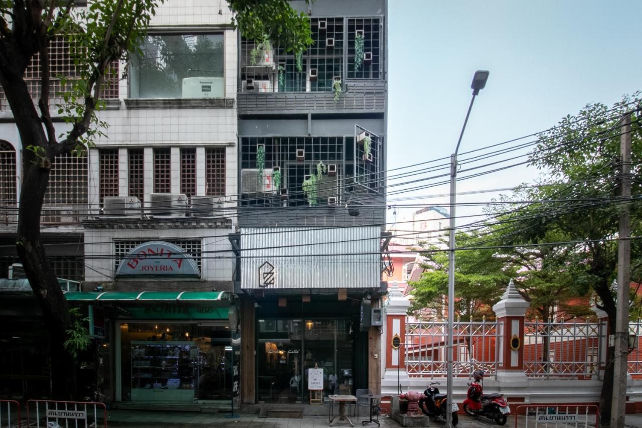 Hostel Zhelter’BKK Bangkok Exterior foto